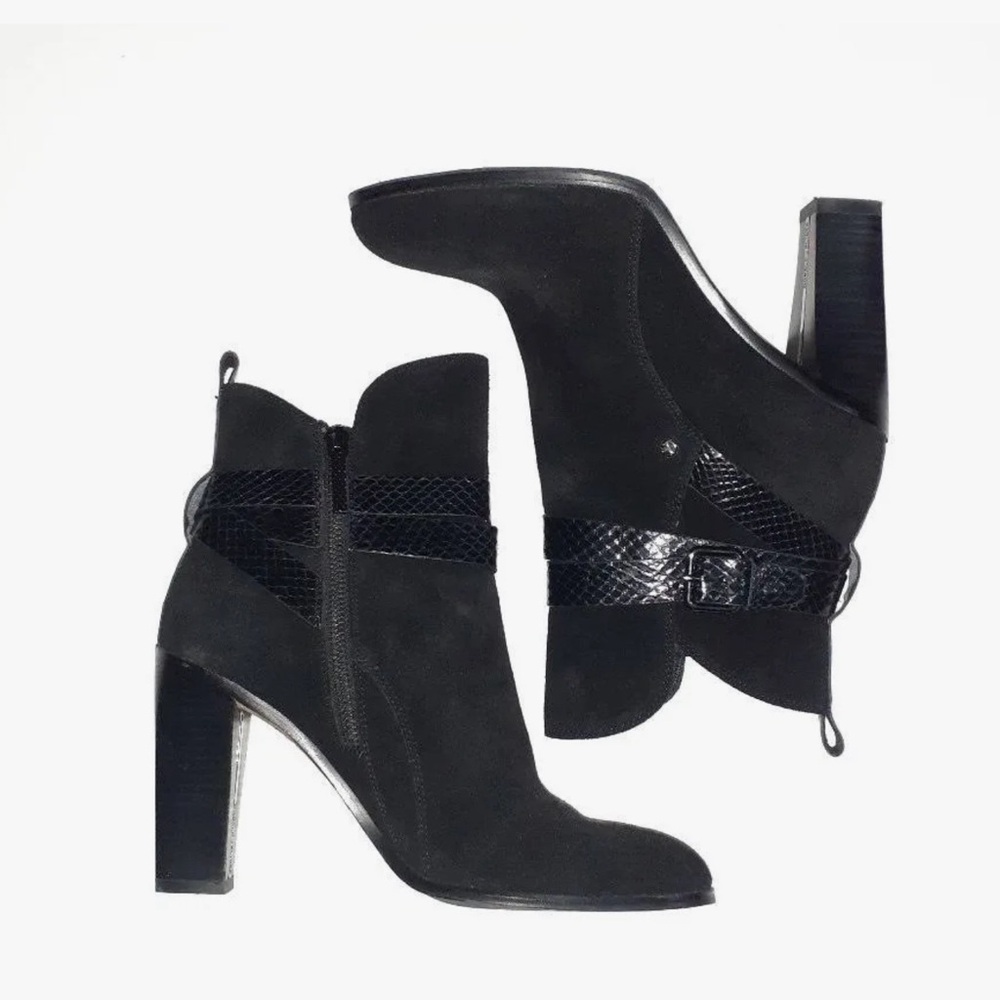 Donald Pliner Oli Black Suede Ankle Boots size 9